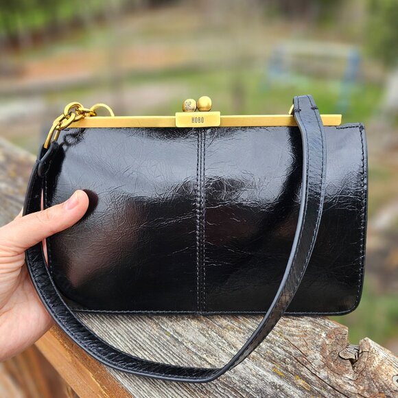 Hobo International Purse Rare Kisslock Clasp Polished Leather - Picture 8 of 11